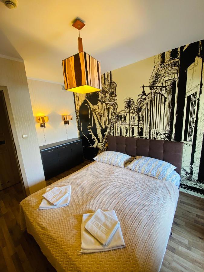 Pokoje Goscinne Pod Jabloniami Augustów Dış mekan fotoğraf