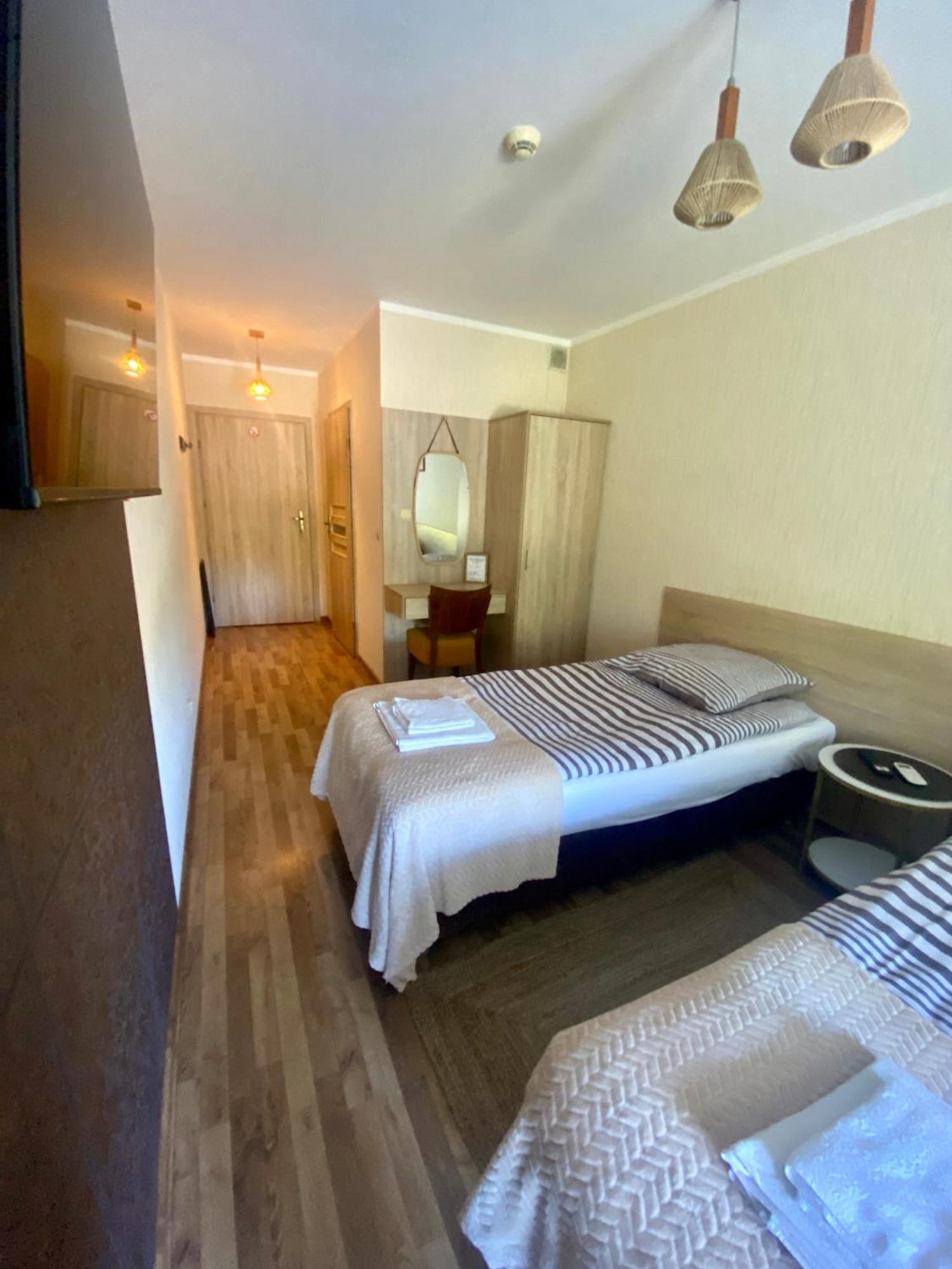Pokoje Goscinne Pod Jabloniami Augustów Dış mekan fotoğraf